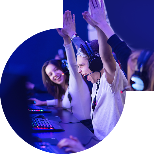 尊龙凯时独家双向驱动技术<br>让电竞玩家尽情享受极致高速快感